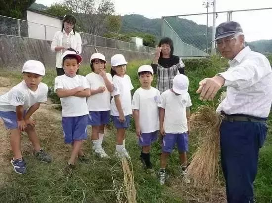 总理8年首访，最重大启示：沉默的日本 被我们低估了20年